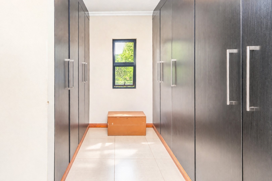 5 Bedroom Property for Sale in Xanadu Eco Park North West